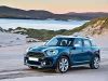 Dịch vụ thay Kính chắn gió xe Mini Countryman tận nơi